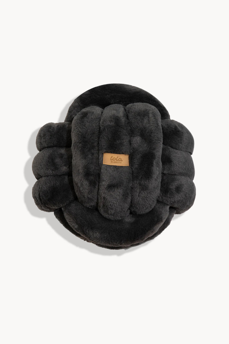 Knotty Pillow Charcoal