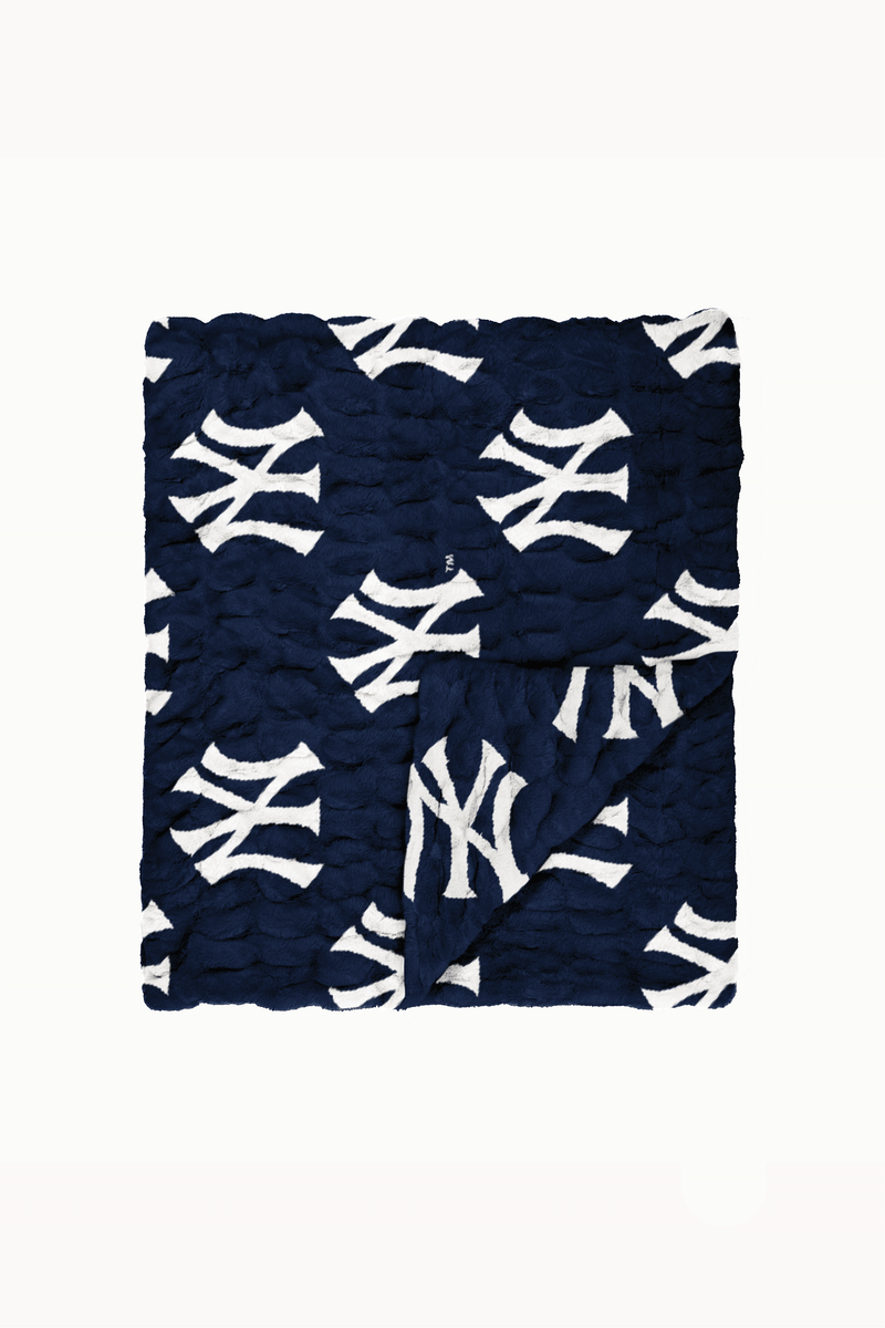 The Lola x New York Yankees™ Multi-Logo Blanket Navy
