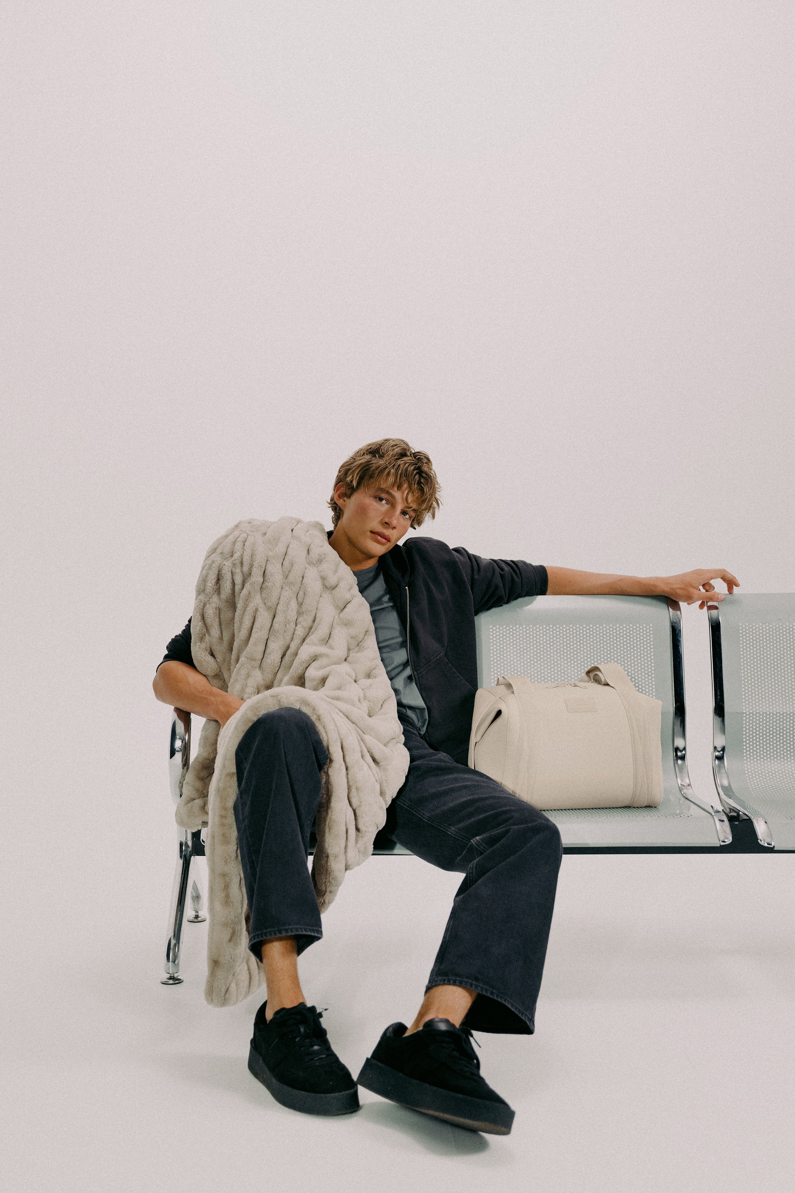 Lola x Dagne Dover: Oyster Bundle – Lola Blankets