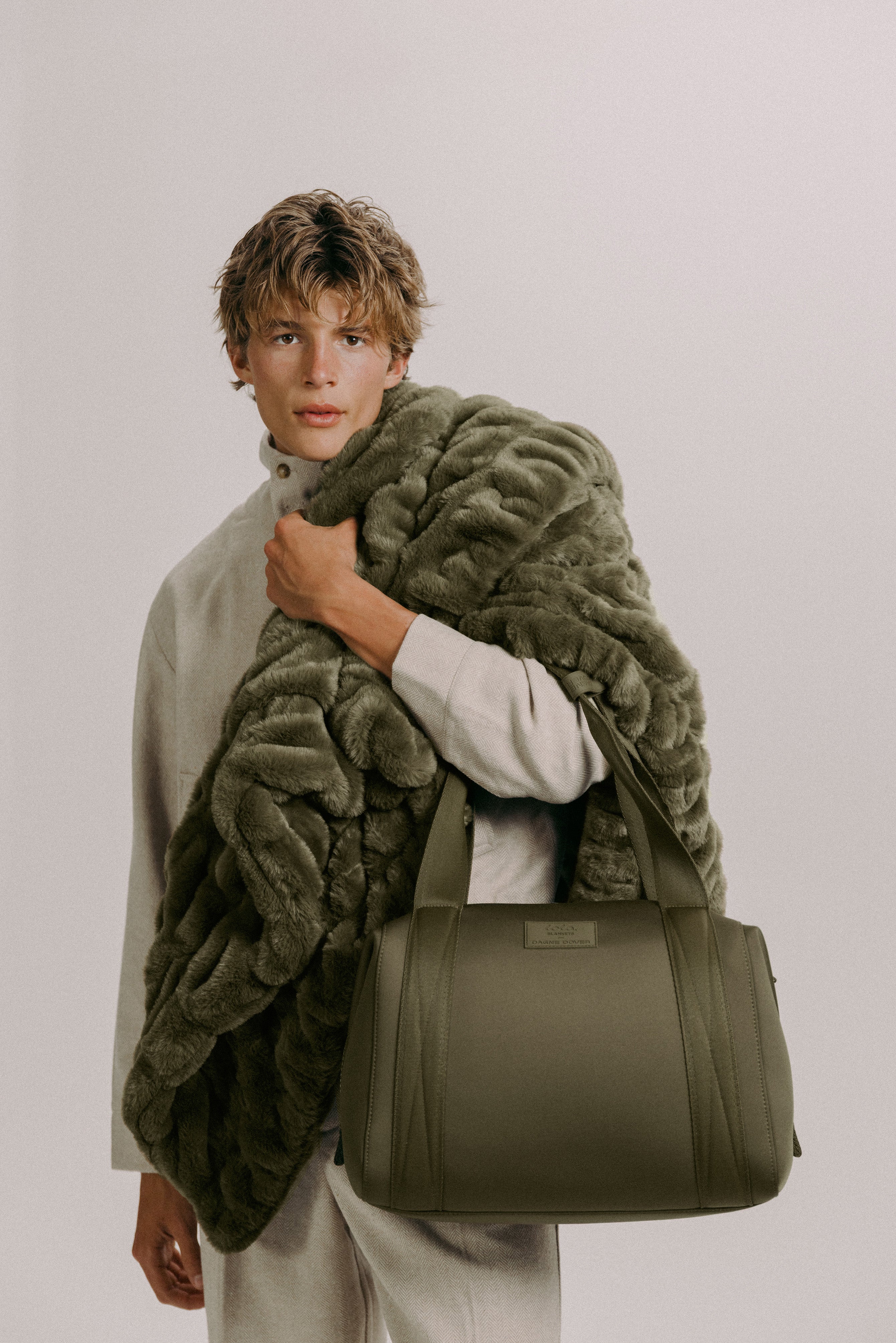 Lola x Dagne Dover: Dark Moss Bundle – Lola Blankets