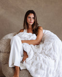 Creamy Cloud Lola XL Blanket Large