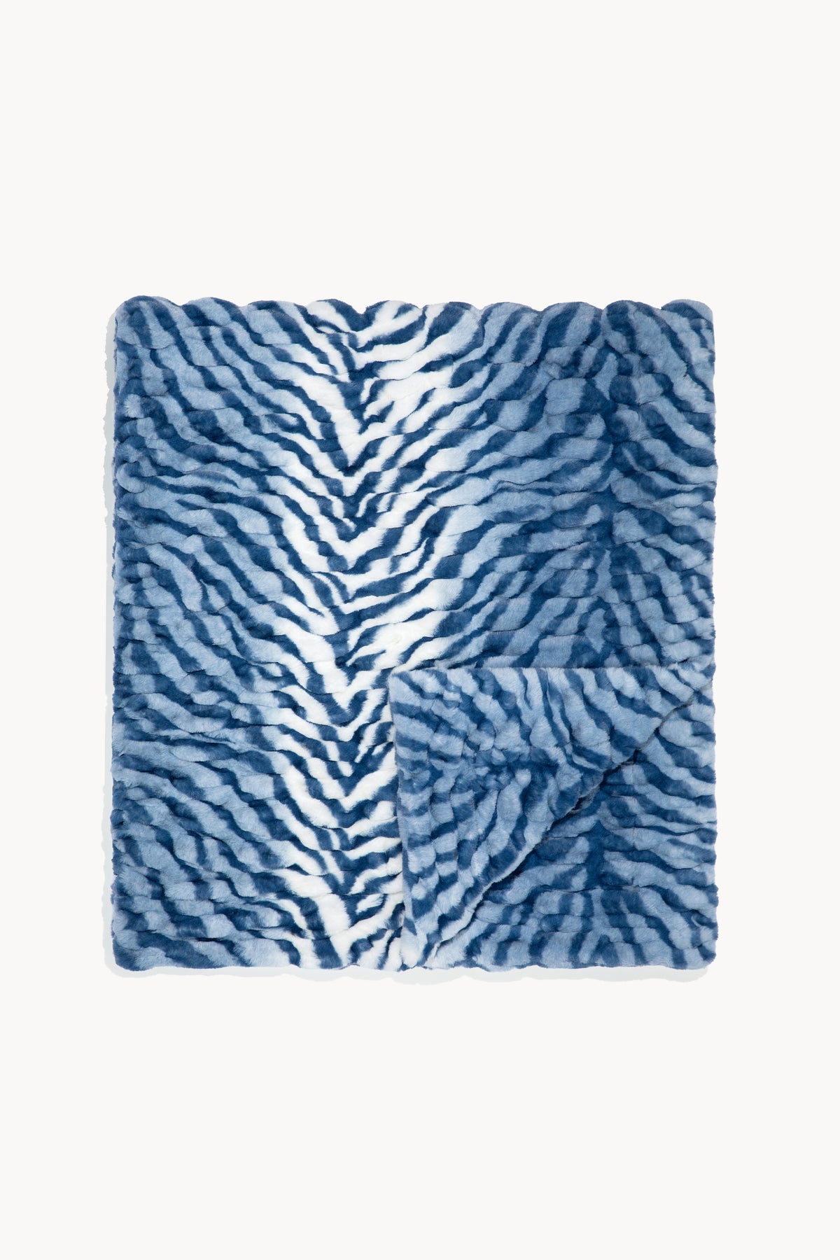 Blue Blankets & Throw Pillows | The Blue Collection | Lola Blankets