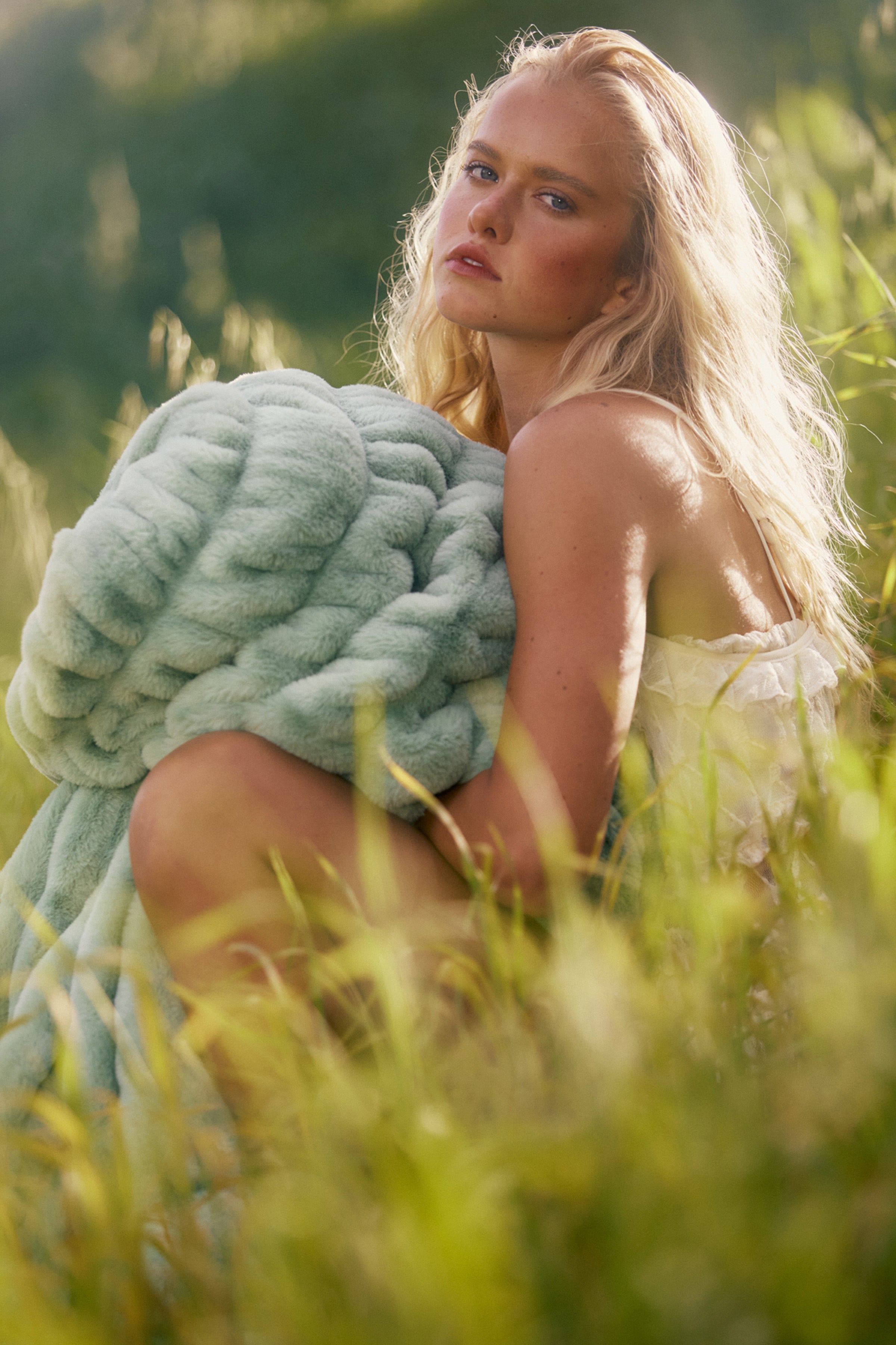 0621-3DOUBLE BLANKET / HARE ダブルブランケット / Greenhouse | Sage Green Throw Blanket | Lola Blankets