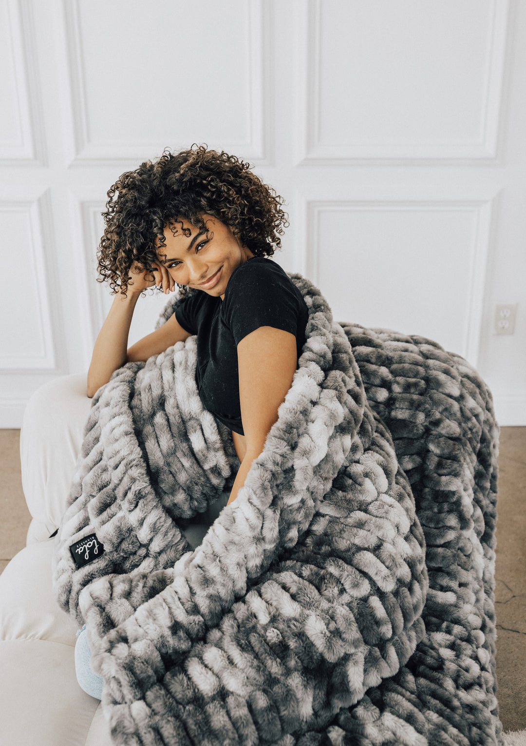 Lola Blankets Smoky Skies